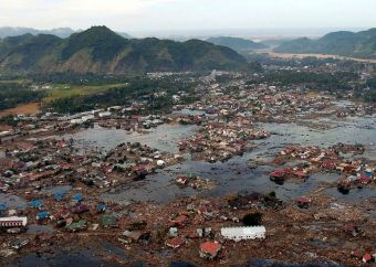 Ville d'Aceh en Indonésie, dévastée par le Tsunami.